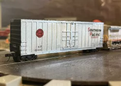 N scale Hi-cube Boxcar