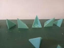 Paint-Pyramid