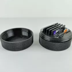 SD card holder