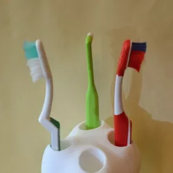 toothbrush holder