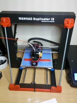 Z braces for Wanhao Duplicator i3, Cocoon Create, Maker Select, and Malyan M150 i3 3D printers.