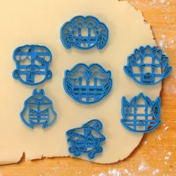 7 super monster cookie cutters halloween