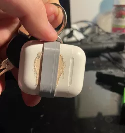 airpods clip
