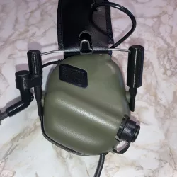 Headset Locking Clips