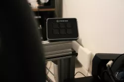 Holder for Elgato Stream deck mini