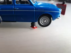pneumatic jack