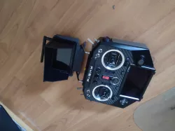 RC Screen holding bracket