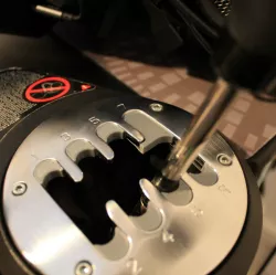 TH8A 7th gear block (no tools)