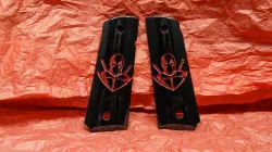 Deadpool 1911 Grips