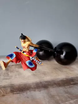 Luffy - One Piece "Grizzly Magnum