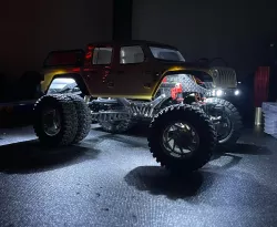 SCX24 Gladiator Show Pack