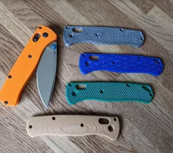 Benchmade Bugout 535 Scales