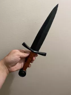 Dagger. Dnd. Cosplay. Life size