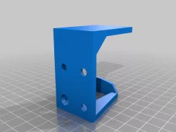 Extruder end chain attachment with chain holddown