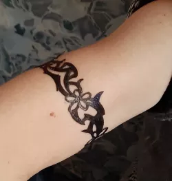 Faux tattoo