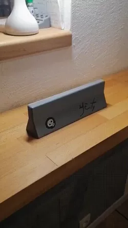 Finger skate barrier
