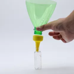 Funnel for PET bottles