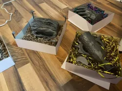 Gift Box Corner Bracket