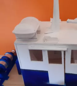 [RC boat] Canoe, raft, escape pod