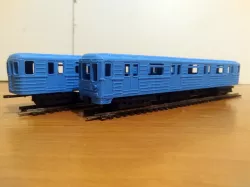 Russian metro cars 81-717 and 81-714 (scale 1/87)