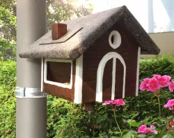 Swedish style bird house - construction plan (wood)