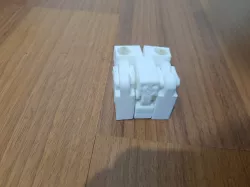 transformer cube robot (long-arm cubot)