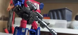 TRANSFORMERS IDW FORTRESS MAXIMUS'S GUN