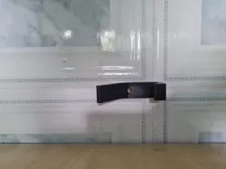 Universal hanger