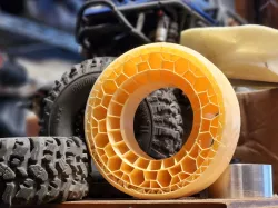 2.2" Ninja Foam for RC Rock Racing (U4) and Crawling