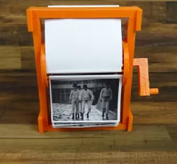 3D Printed Flip Book Machine