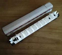 Car fitting TEE PBA with corridor Jouef