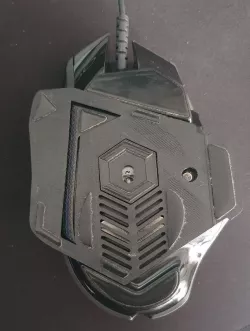 G502 lightweight bottom cover with pinky rest