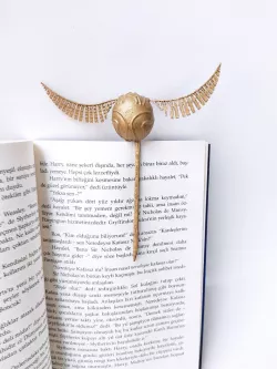 Harry's Snitch Bookmark