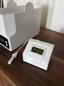 Hygrometer Casing