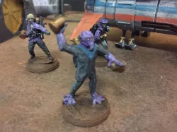 Lasat Commando with Demo Charges (Star Wars Legion Scale)