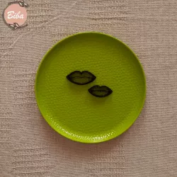 Lips cutters