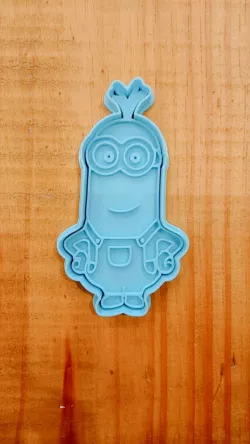 Minion Cookie Cutter Kevin