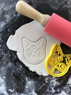SAILOR MOON - LUNA CAT - COOKIE CUTTER