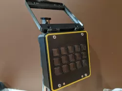 Stream Deck VESA Mount with (optional) Dust Cover