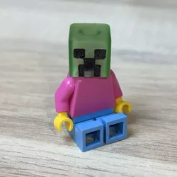 The Head of Creeper from Minecraft - a Lego compatible model