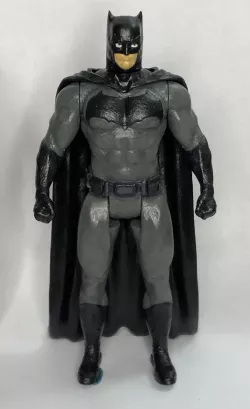 Vintage-Style Justice League/BvS Batman 3.75" Scale Action Figure