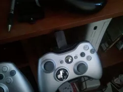 Xbox 360 controller (and speed wheel) desk dock