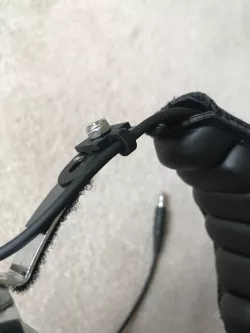 Aviation Headset adjustment nut wire guide