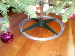 Christmas tree circle