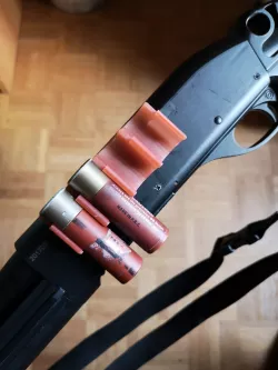 CYMA M870 shotgun 4x shell holder