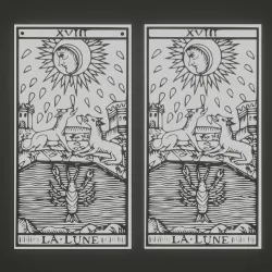 LA LUNE TAROT CARD