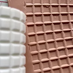 Waffle cone texture roller