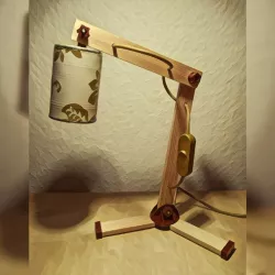 Wooden slats lamp