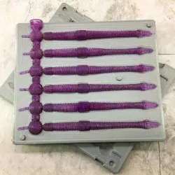5.75" Ribbed Stick Worm Soft Plastic Mold