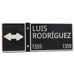 Chilean Public Sign, double arrow // Letrero publico Chileno, flecha doble